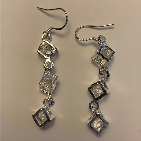 Brand New 3 Piece Stamped 925 Jewelry Set - Picture 4 of 7